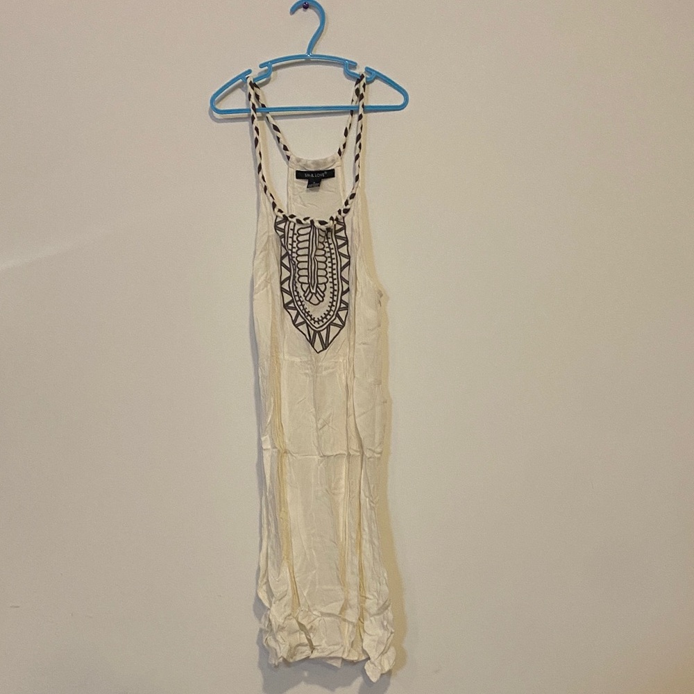5th & Love Cream Embroidered Tank Top